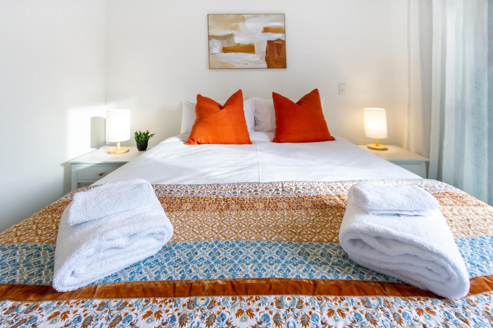 Apartment Cbd Luxury Homes Near Cafes Hagley Park River