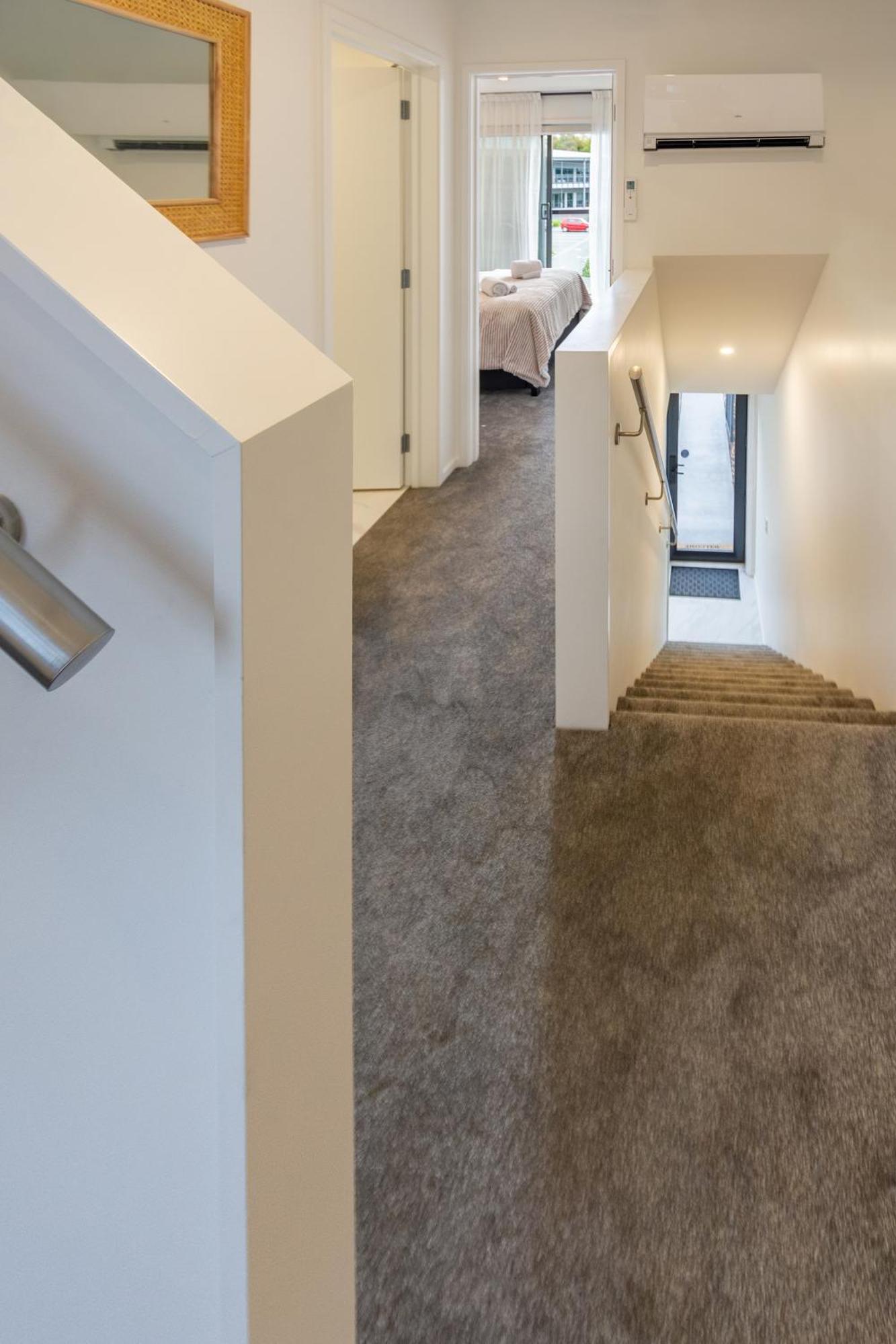 Cbd Luxury Homes Near Cafes Hagley Park River Apartment Christchurch